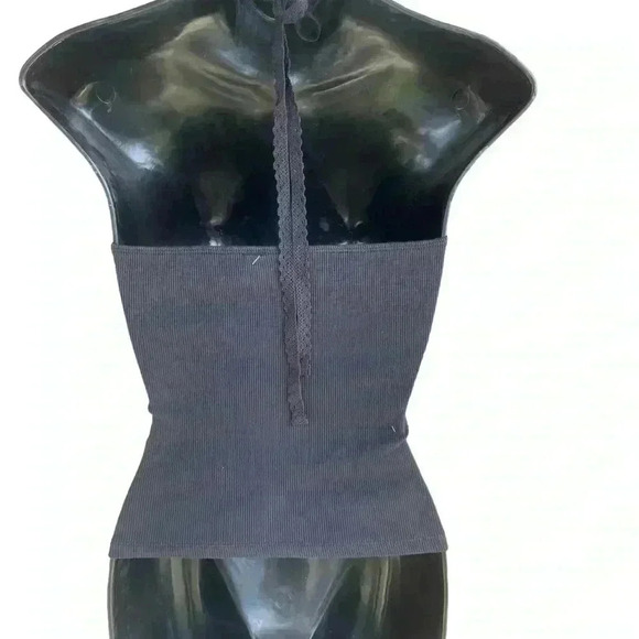 Free People women’s crochet halter top charcoal black size small NWOT - Picture 3 of 5